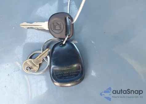 2006 Saturn Vue 4 Cyl z USA, uszkodzony, nr VIN 5GZCZ33D96S897530